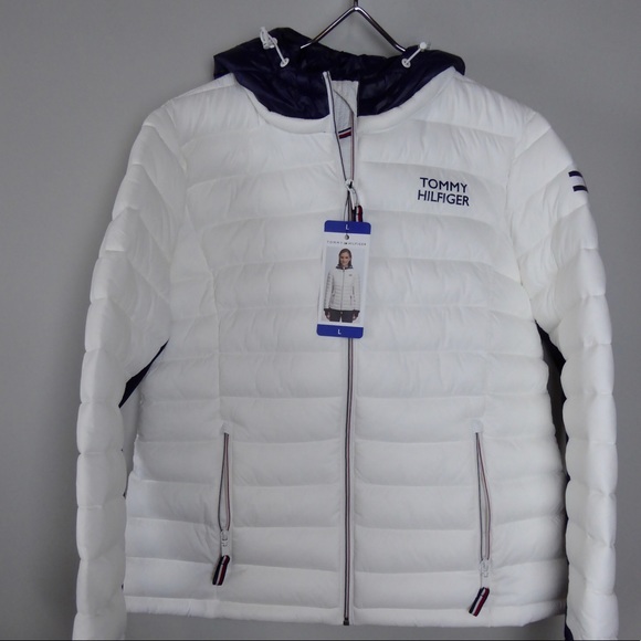 Tommy Hilfiger Packable Puffer Hooded Jacket NWT - Picture 11 of 12